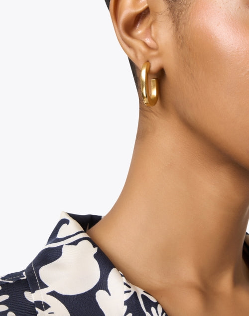 Stylish Gold Matte Oval Hoop Earrings for Everyday Elegance