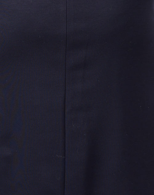 Stylish Navy Women's Shift Dress for Modern Fashionistas