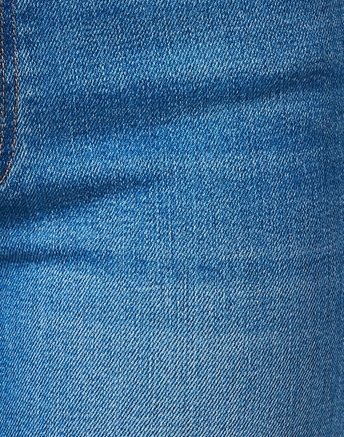 Cool Blue Stretch Flare Weekender Jeans for Everyday Style