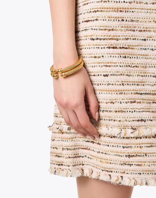 Exquisite Gold Textured Bracelet Set for Jewelry Lovers