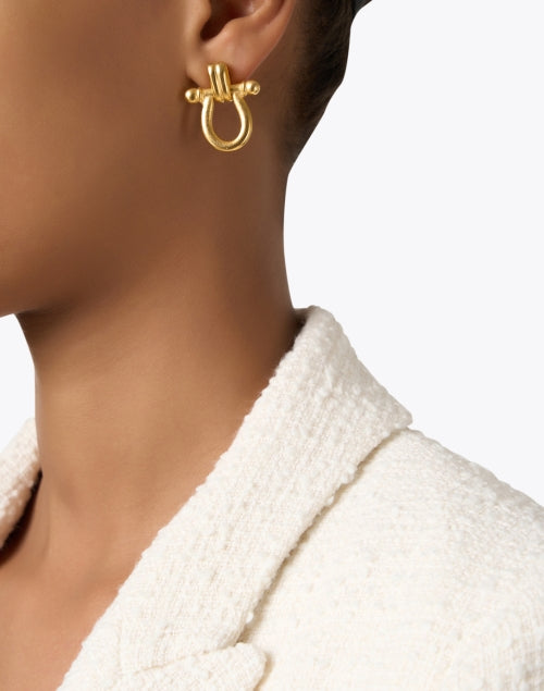 Stylish Gold-plated Doorknocker Earrings for Sophisticated Looks