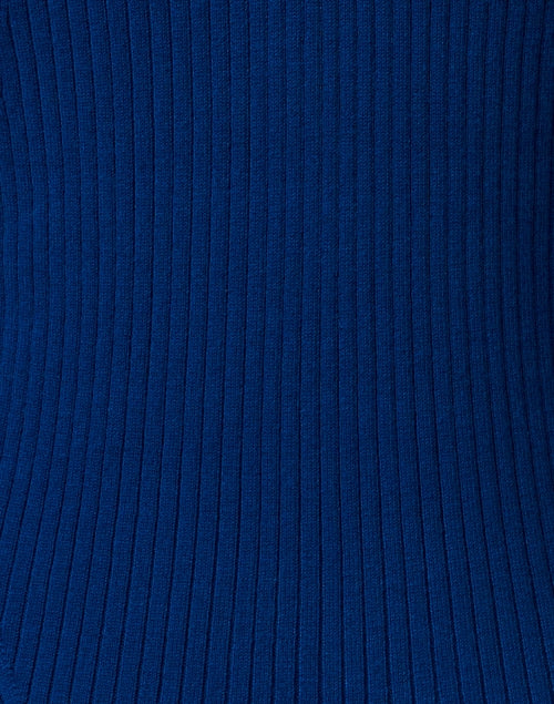 Ecru Blue Ribbed V-Neck Travel Top for the New Season