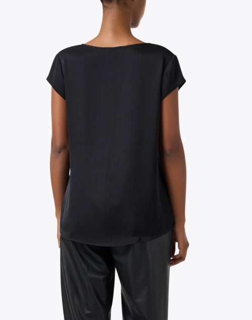 Elegant Black Silk-Mixed Women's Blouse for Capsule Wardrobe