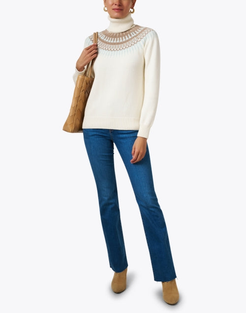 Stylish Helsinki White Turtleneck Sweater with Multi - Print Design