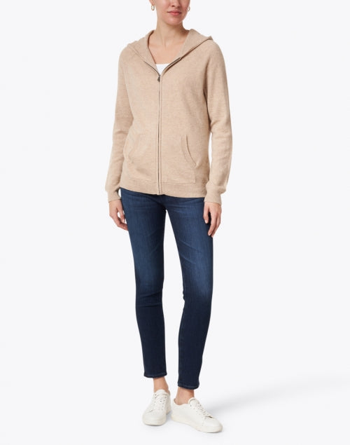 Beige Oatmeal-colored Cashmere Zip-up Hooded Sweatshirt - A Cozy Wardrobe Essential