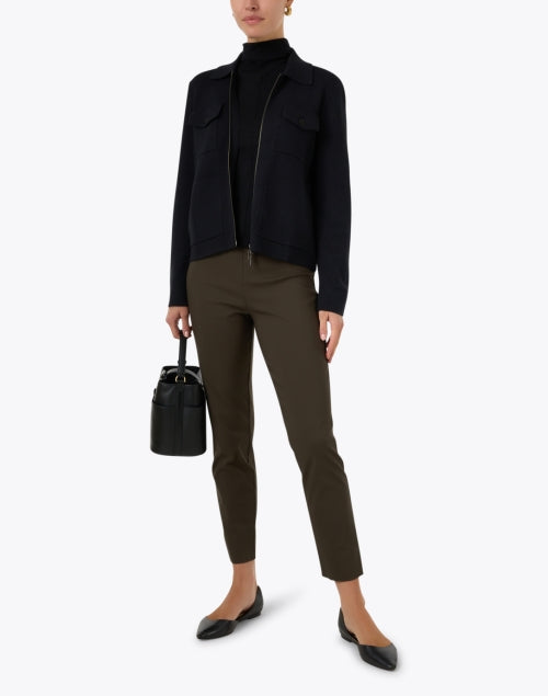 Stylish Black Knit Utility Zip-up Cardigan for Casual Wear