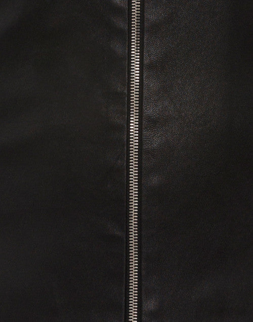 Stylish Black Stretchable Leather Jacket for a Personalized Fit