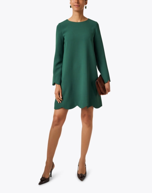 Ruoda Elegant Green Mini Shift Dress with Scalloped Trim
