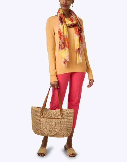 Stylish Orange Cashmere Boatneck Sweater for All Seasons
