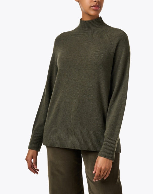 Cozy Green Heather Cashmere Women's Turtleneck Knit Sweater