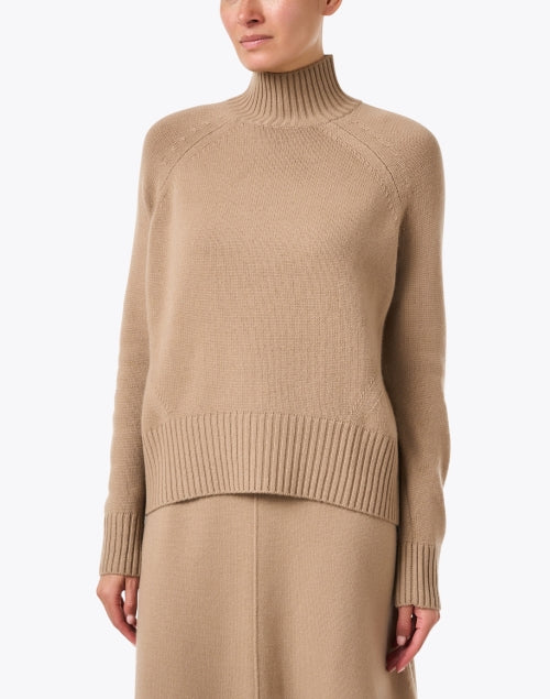 Allude Tan Luxury Wool and Cashmere Blend Sweater