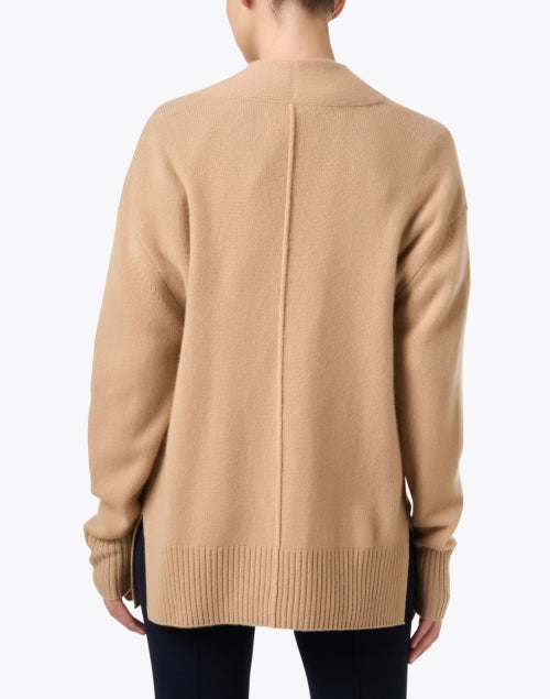 Stylish Amber Camel-Colored Cashmere Women's Cardigan for Layering