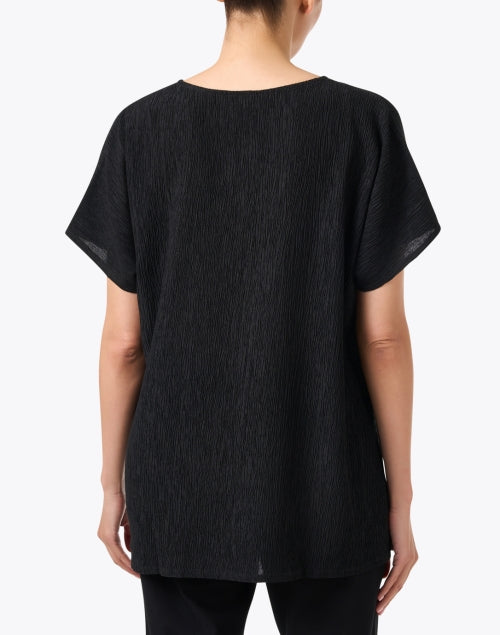 Stylish Black Plisse Women's Top for Effortless Elegance