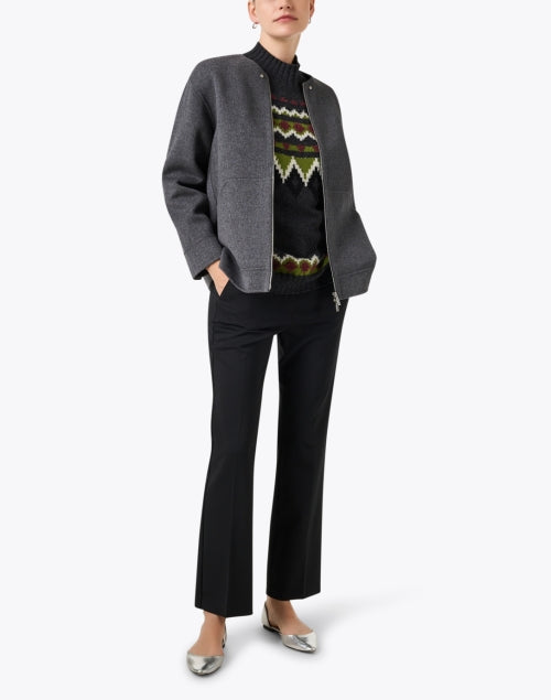 Stylish Grey Wool Zip-Front Jacket with Patch Pockets