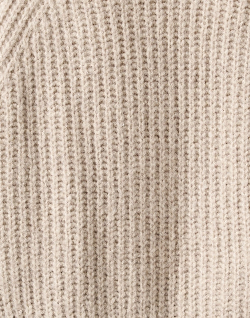 Stylish Beige Wool - Cashmere Blend Relaxed - Fit Sweater