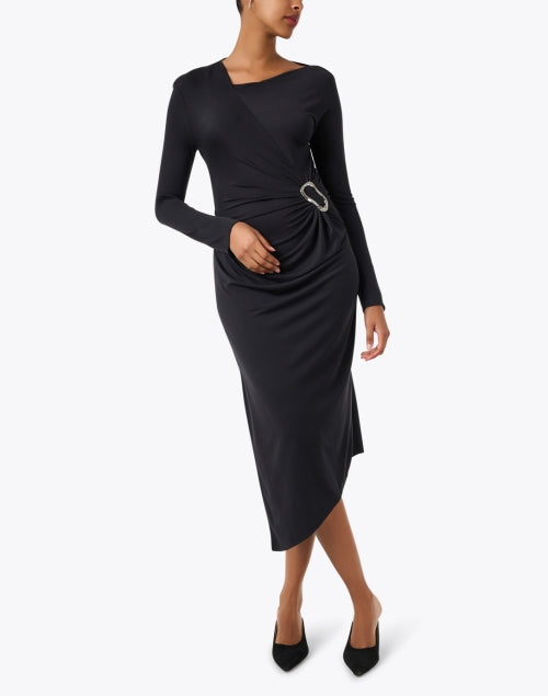 Stylish Black Knit Asymmetrical Dress for a Bold Look