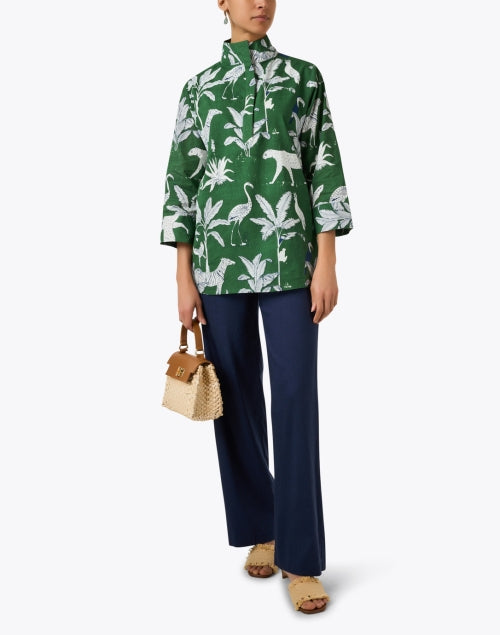 Stylish Cricket-Inspired Green Printed Cotton Top for a Tropical Look