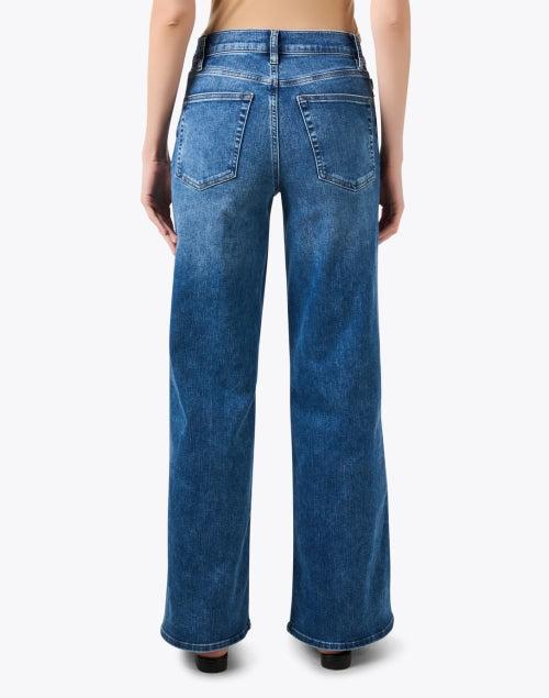 Frame's Stylish Blue Wash Ultra Wide Leg Stretch Denim Slim Palazzo Jeans for a Vintage Look
