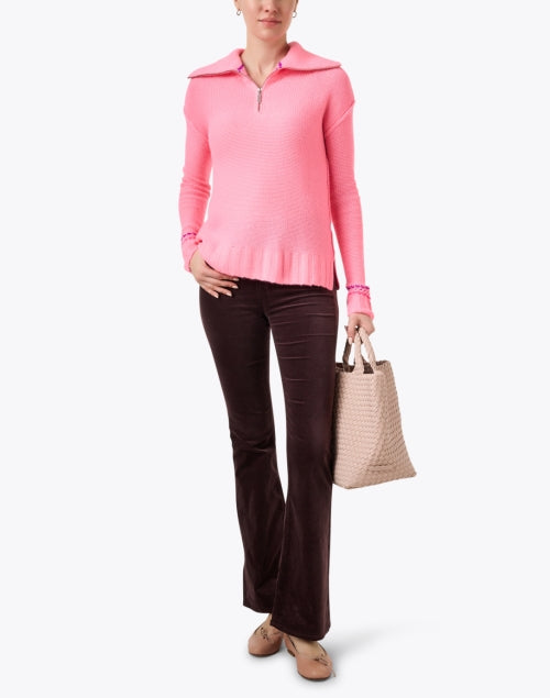Luxurious Pink 100% Cashmere Quarter Zip Sweater with Feminine Flair