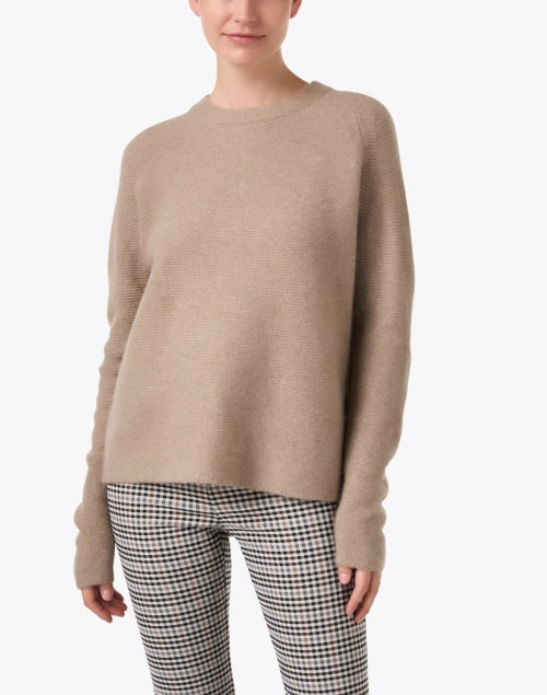 Luxurious Beige Cashmere Pullover Sweater for All - Season Wear