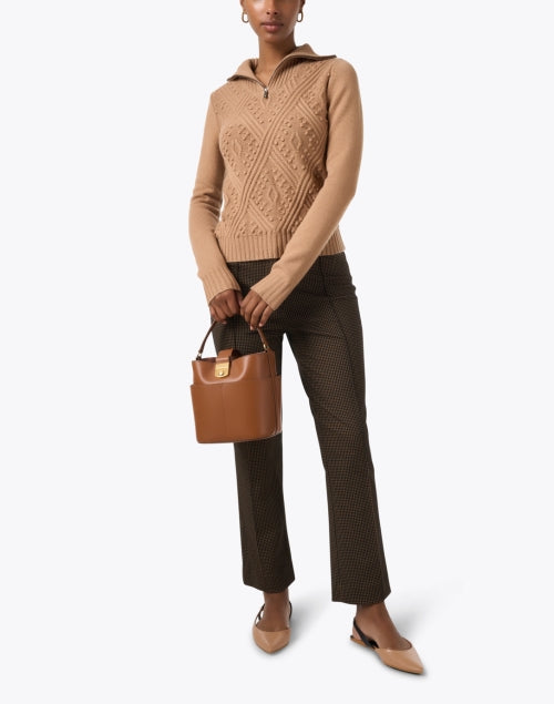 Elegant Etra Camel Quarter-Zip Wool-Cashmere Blend Sweater