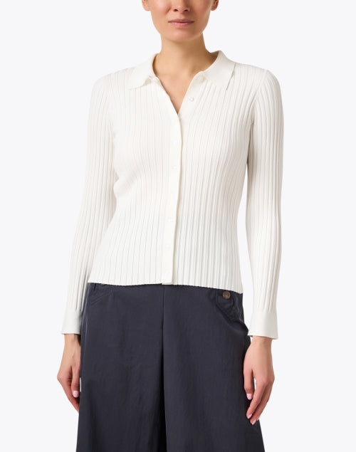 Ivory-colored Ribbed Knit Cardigan for Everyday Wear