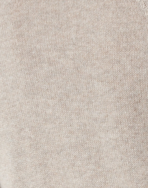 Exquisite Light Beige Wool Cashmere Layered Turtleneck Sweater for a Stylish Look