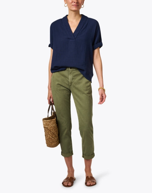 AG Jeans Caden Stretchable Lightweight Cotton Cropped Pants in Khaki Green