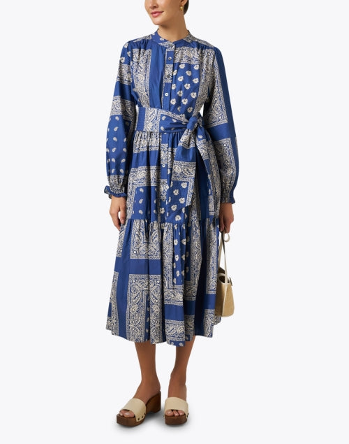 Stylish Blue Bandana-Print Midi Shirt Dress for Modern Women