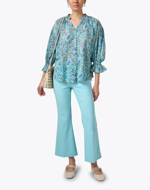 Stretchable Pull-On Flared Turquoise Crop Pants for All-Day Comfort